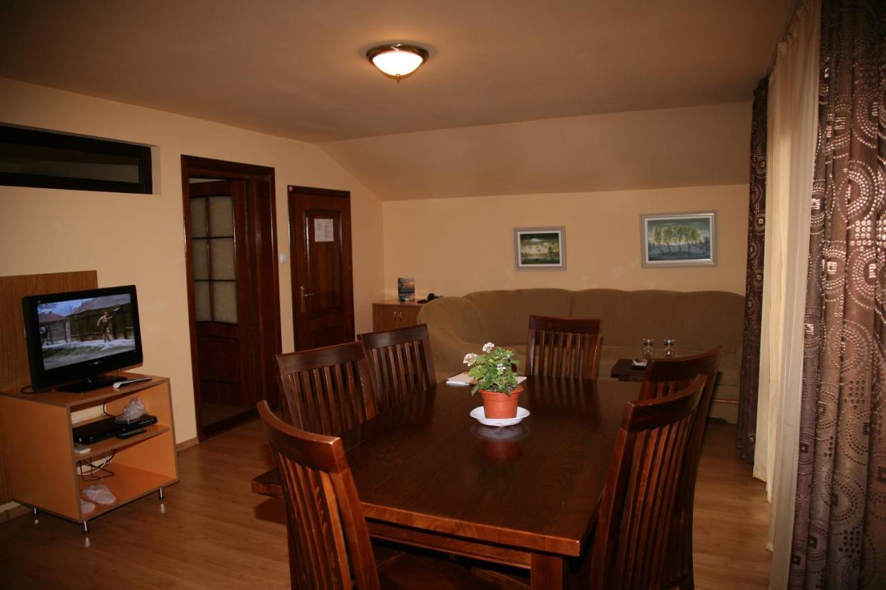 Vila Delta Travel - Mila 23 Mila Douăzeci şi Trei Chambre photo