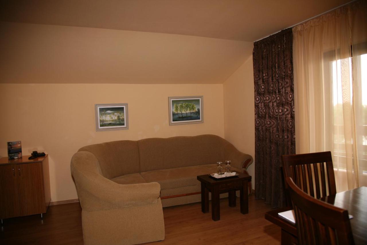 Vila Delta Travel - Mila 23 Mila Douăzeci şi Trei Chambre photo